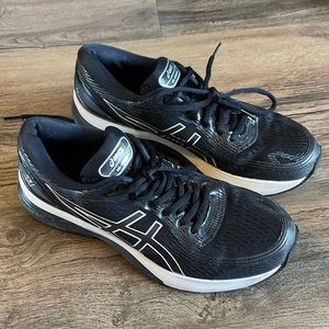 Asics Gel Nimbus 21 Sneakers Black